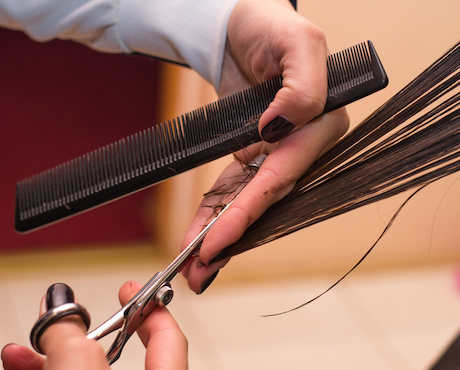 Coupe de cheveux enfants -Chambery Coiffeur code couleur végétal