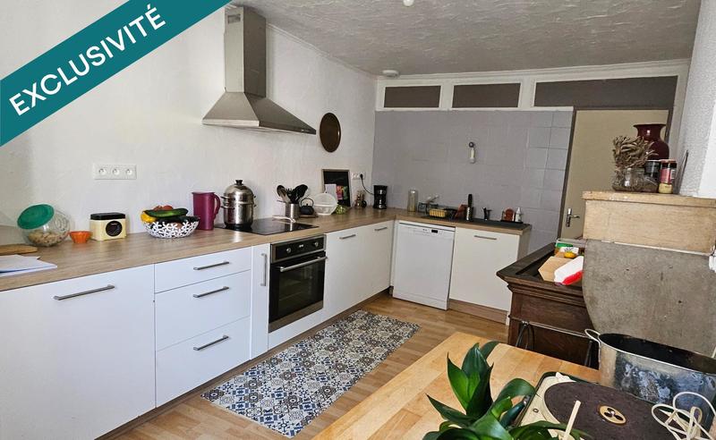 Maison - 110 m² - 8 pièces