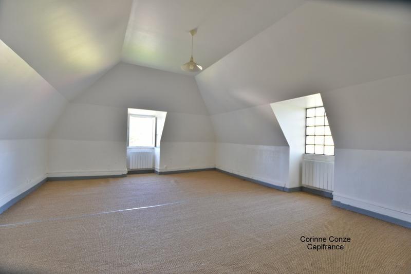 Maison en pierre - 104 m² - 4 pièces