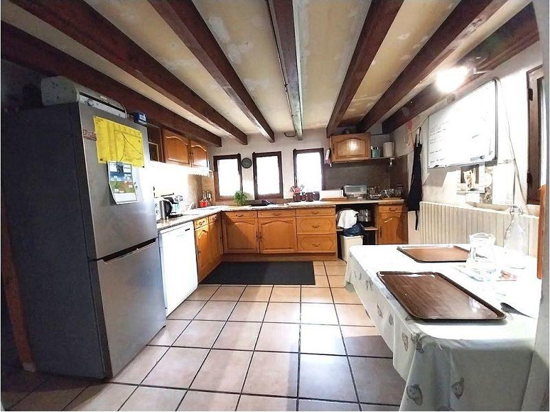 Maison traditionnelle - 150 m² - 6 pièces