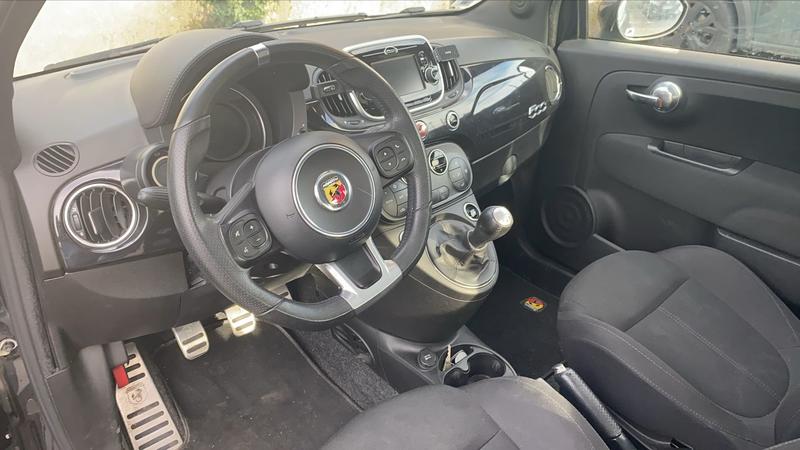 Abarth 500 595 1.4 Turbo t-Jet 145 .