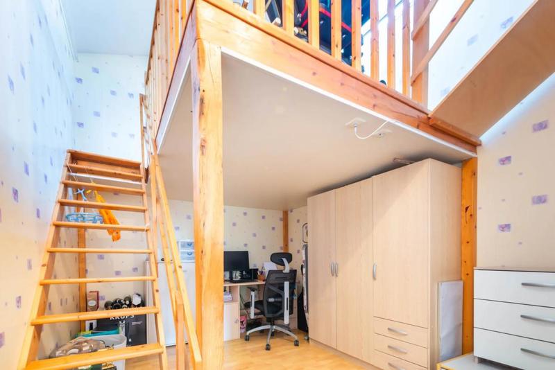 Maison - 92 m² - 4 pièces