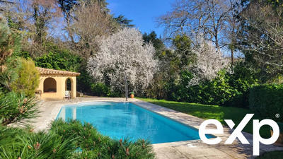 Maison - 165 m² - 5 pièces