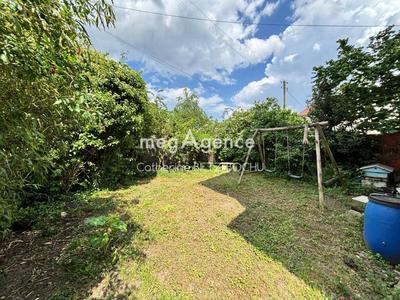 Maison - 88 m² - 4 pièces