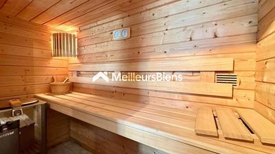 Maison - 180 m² - 6 pièces