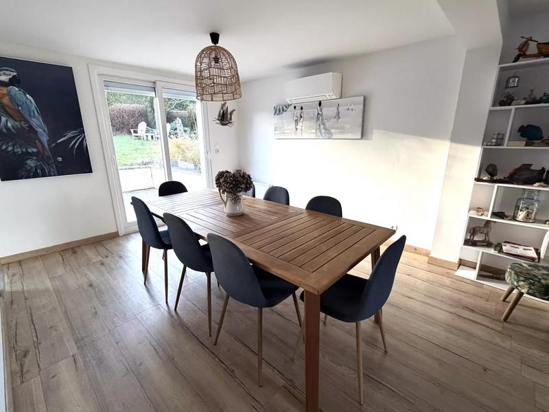 Maison - 130 m² - 7 pièces