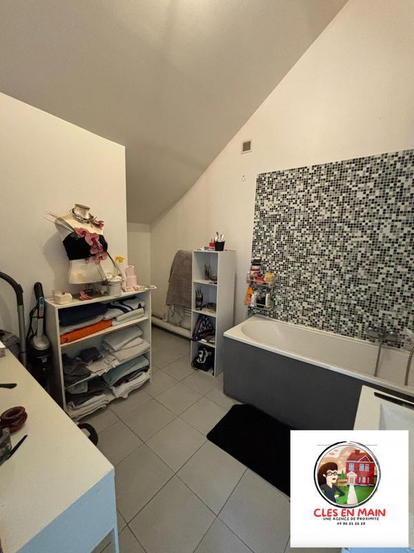 Maison traditionnelle - 110 m² - 5 pièces