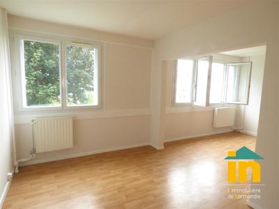 Appartement - 74 m² - 3 pièces