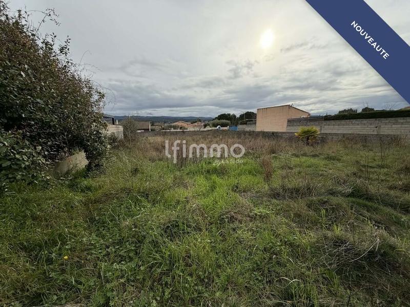Terrain - 616 m²