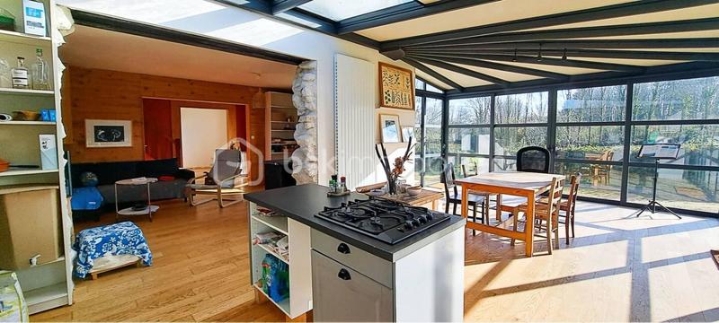 Maison - 105 m² - 5 pièces