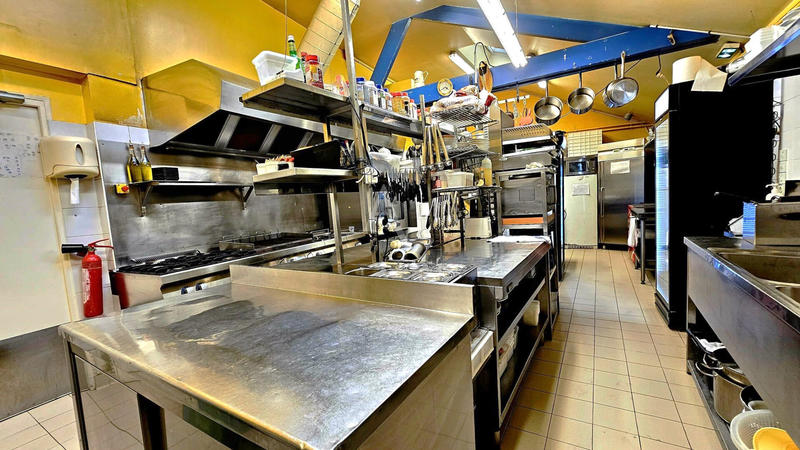 Fonds de commerce - 400 m²