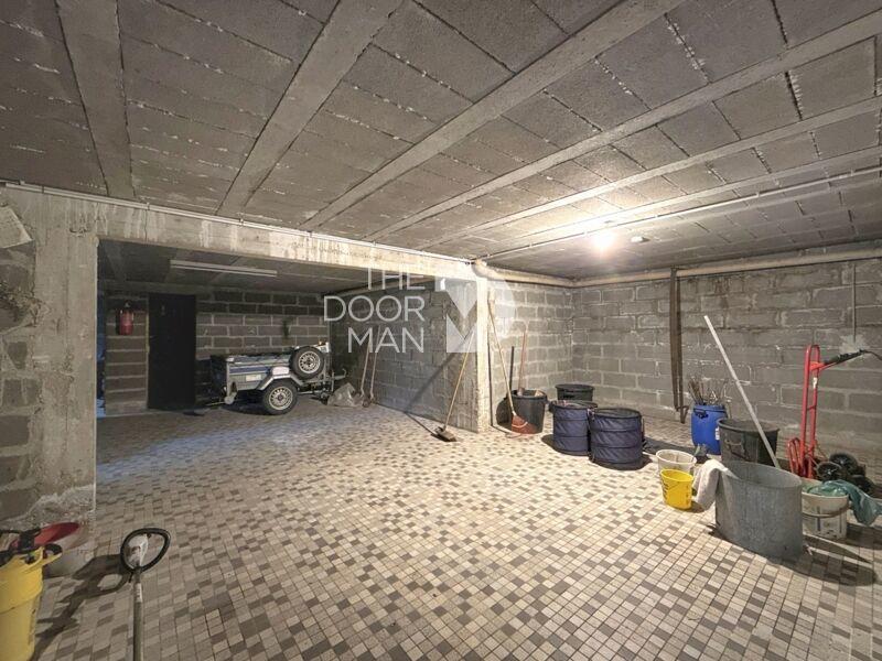 Maison - 97 m² - 5 pièces