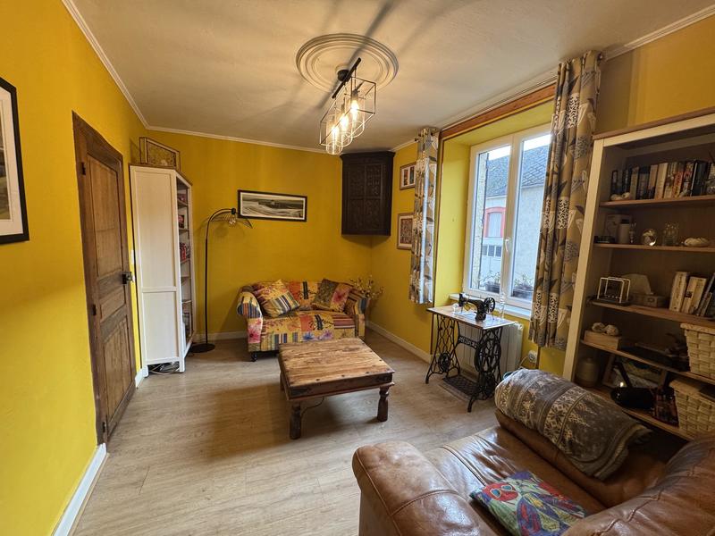 Maison - 98 m² - 5 pièces