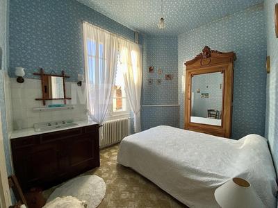 Maison - 147 m² - 7 pièces