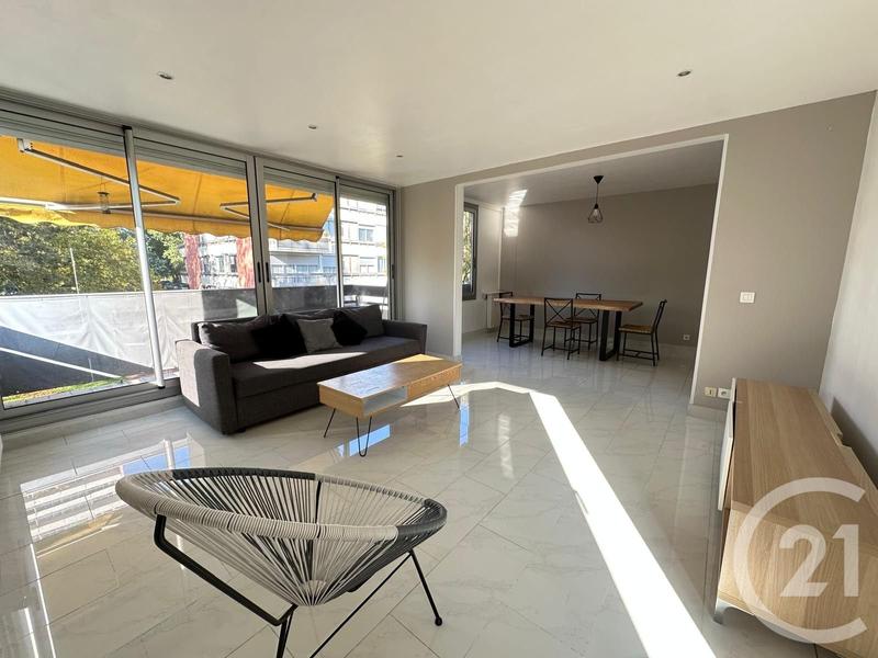 Appartement - 82 m² - 4 pièces