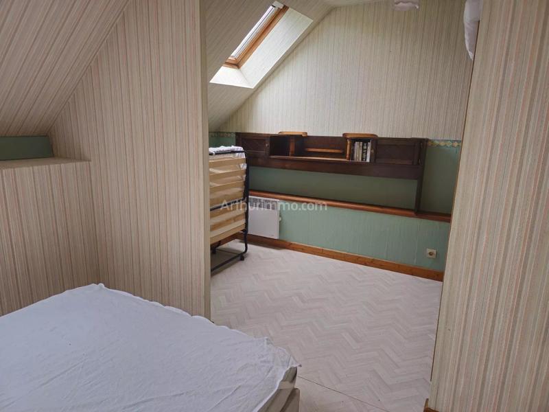 Maison - 204 m² - 8 pièces