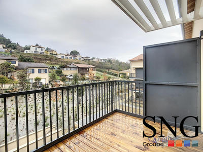 Appartement - 91 m² - 4 pièces