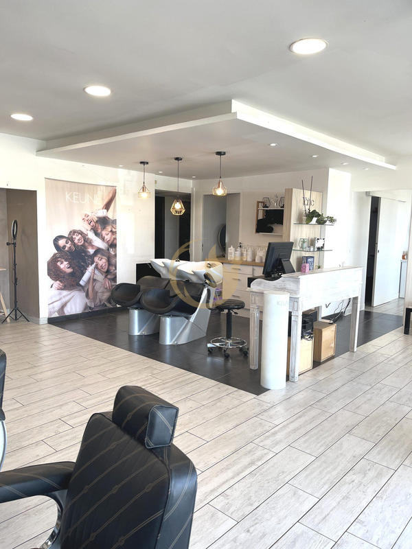 Fonds de commerce - 92 m²