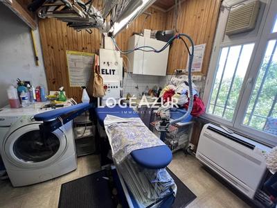 Fonds de commerce - 39 m²