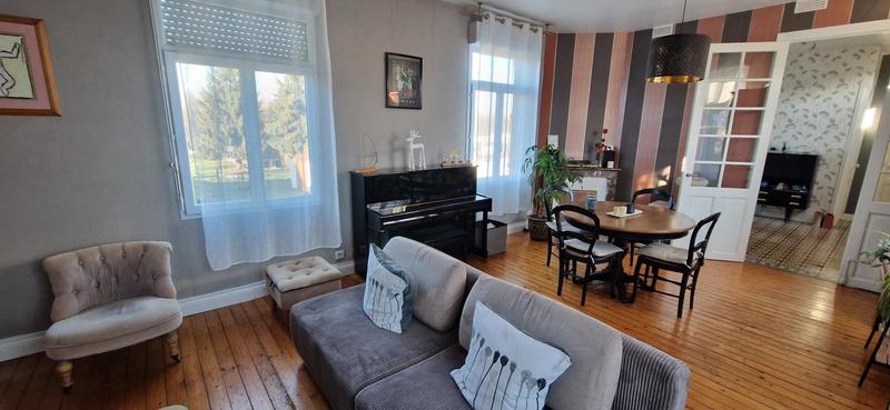 Maison - 135 m² - 4 pièces