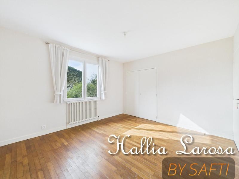 Maison - 177 m² - 7 pièces