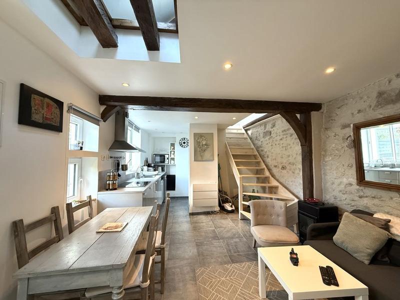 Maison de ville - 237 m² - 8 pièces