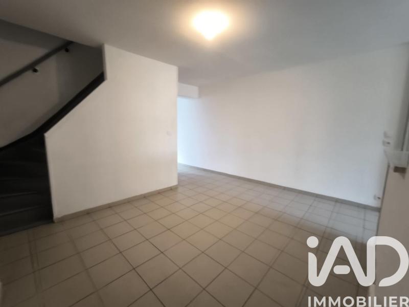 Maison - 99 m² - 5 pièces