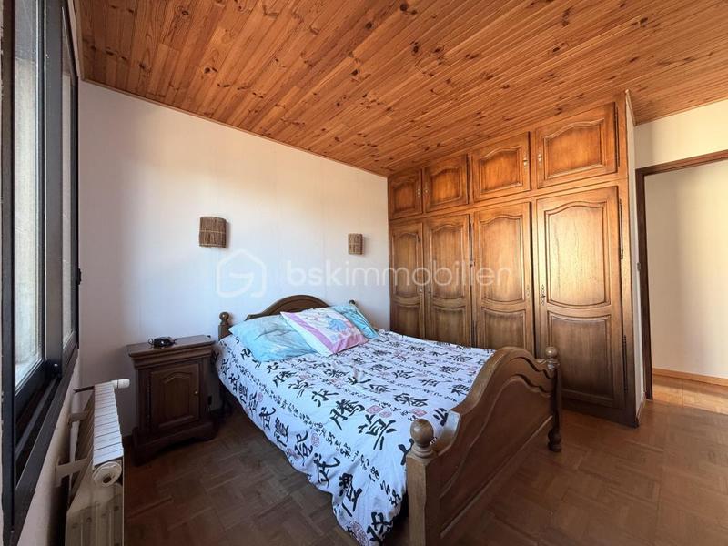 Villa - 250 m² - 11 pièces