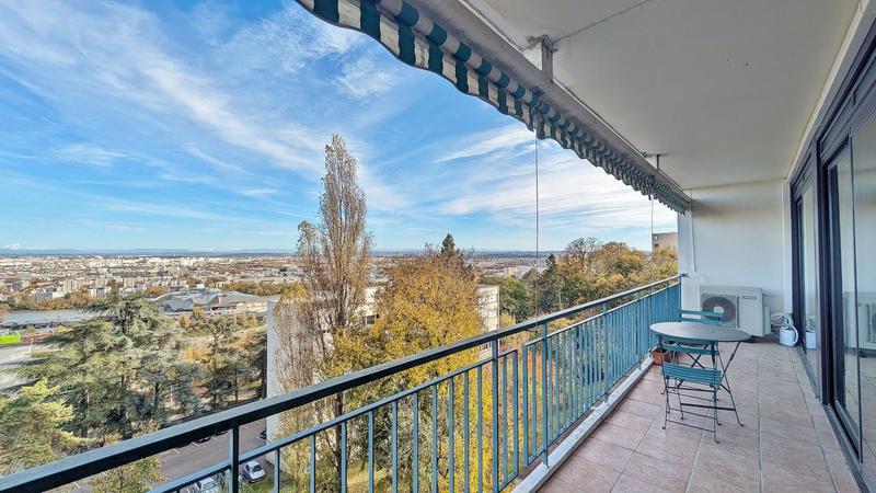 Appartement - 115 m² - 5 pièces