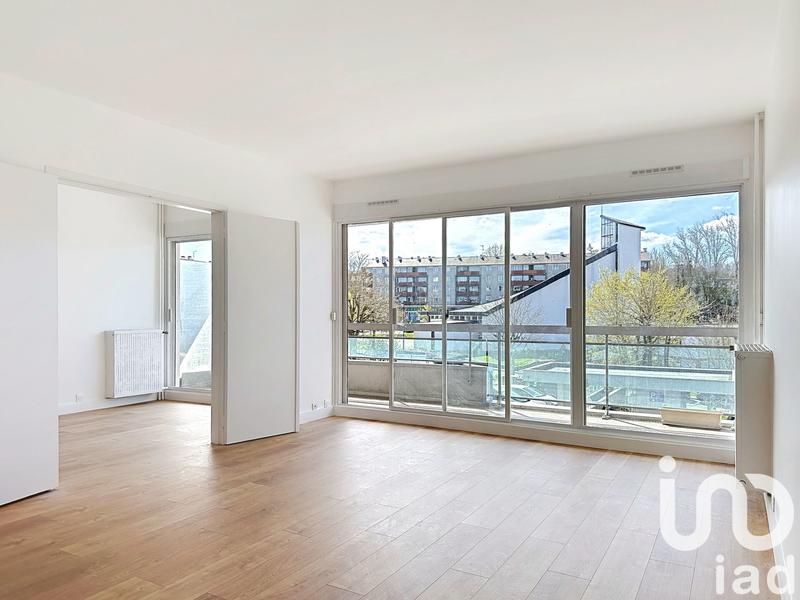 Appartement - 82 m² - 4 pièces