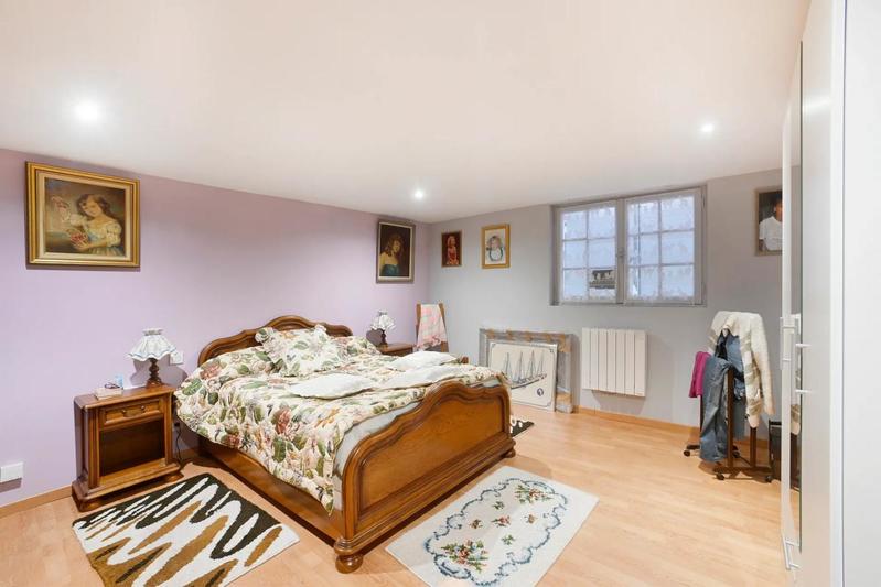 Maison - 160 m² - 6 pièces