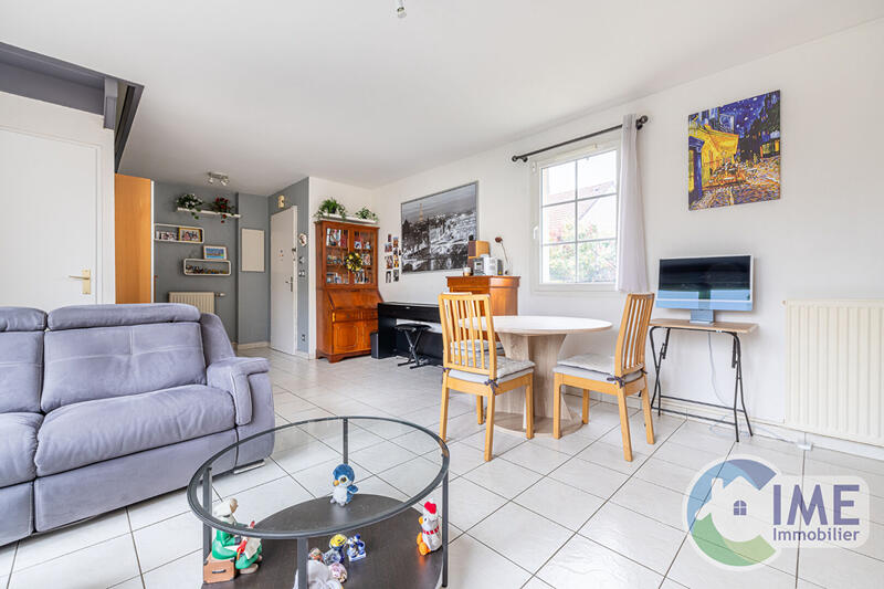 Maison - 85 m² - 4 pièces