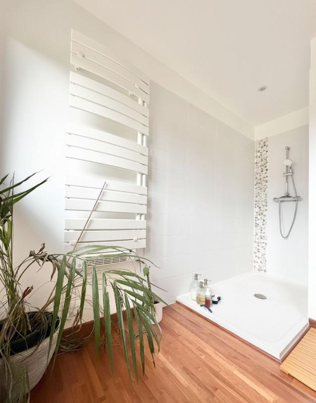 Maison - 214 m² - 7 pièces