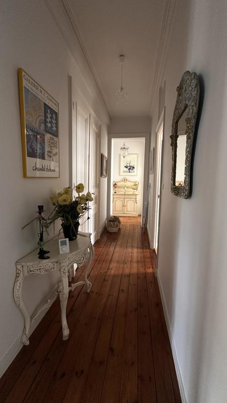 Appartement - 153 m² - 6 pièces