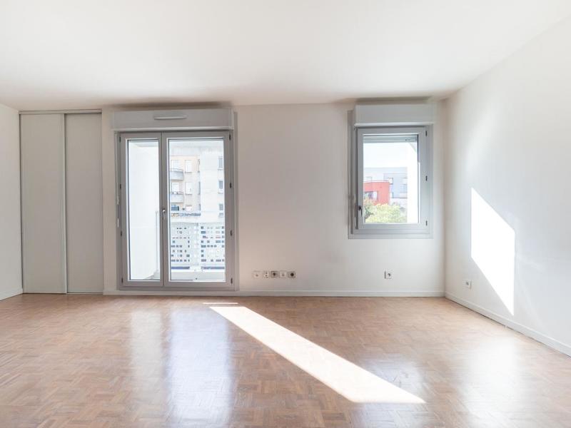 Appartement - 90 m² - 4 pièces