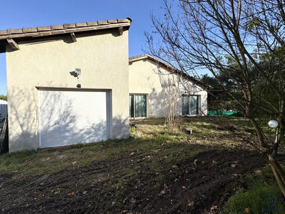 Maison - 130 m² - 4 pièces