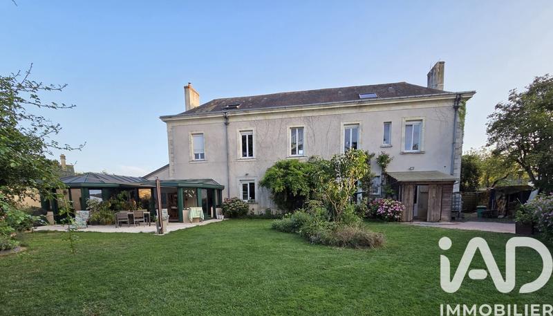 Maison - 301 m² - 11 pièces