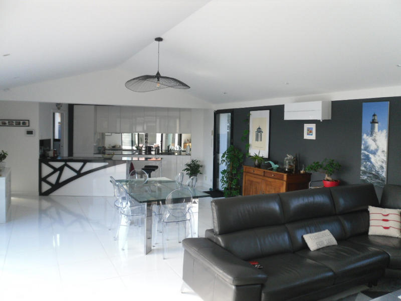 Maison - 153 m² - 5 pièces