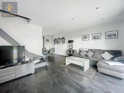 Maison - 112 m² - 6 pièces