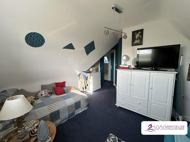 Maison traditionnelle - 95 m² - 5 pièces