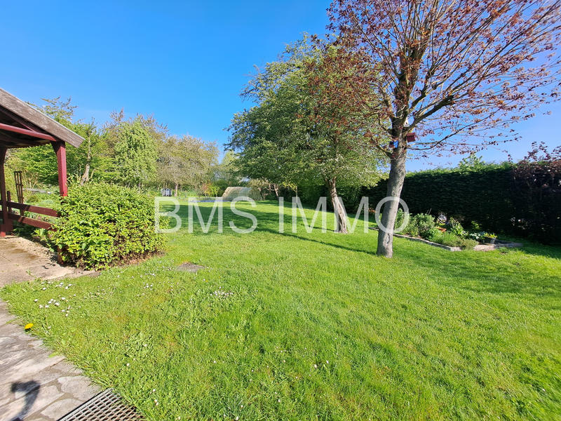 Maison - 270 m² - 8 pièces