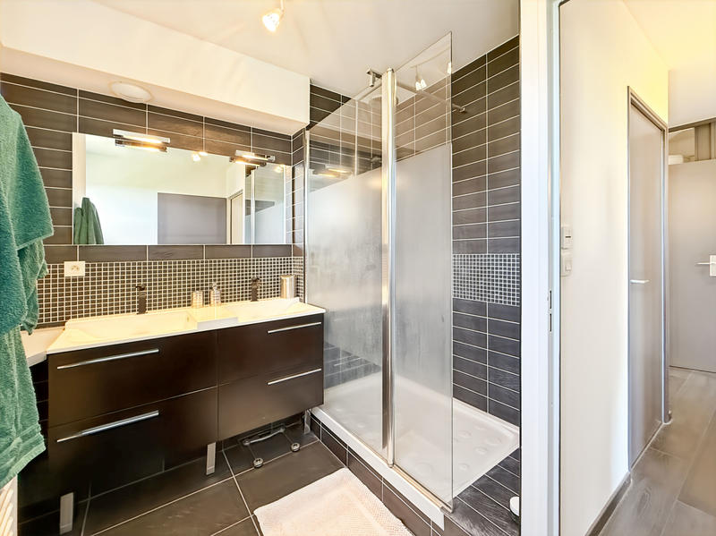 Appartement - 98 m² - 3 pièces