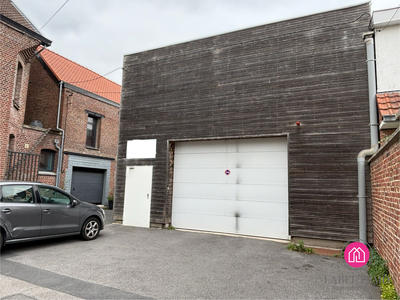 Parking / Garage - 13 m²