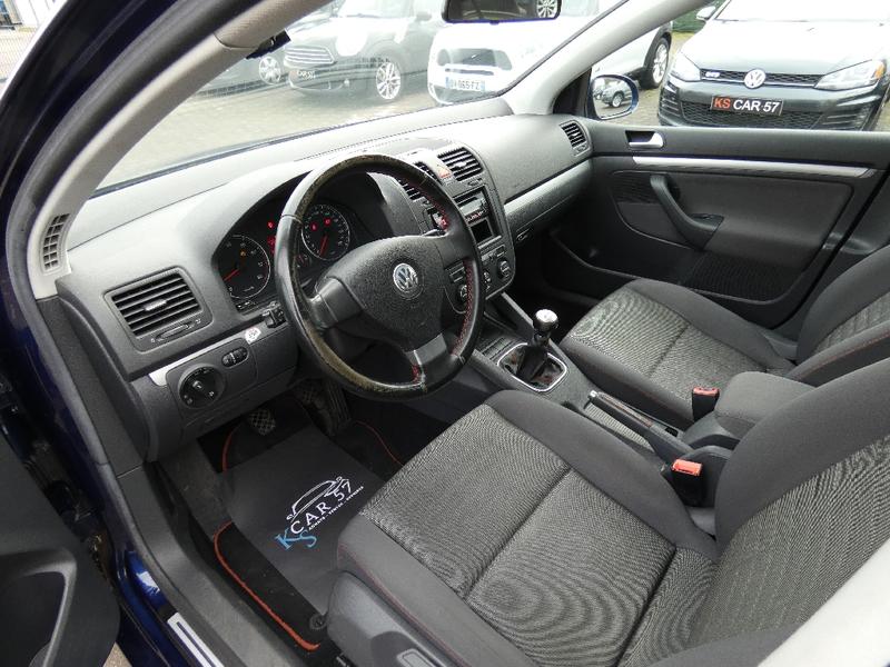 Volkswagen Golf 1.6 16s Fsi Confort