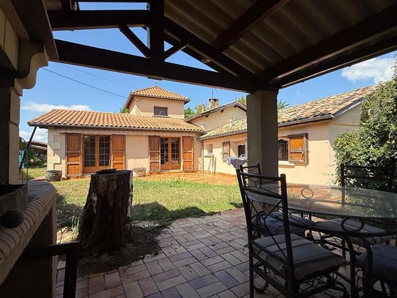 Maison - 196 m² - 6 pièces