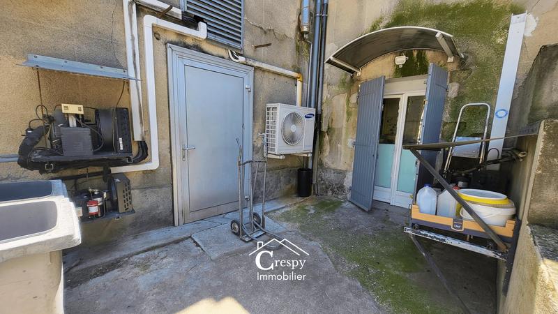 Fonds de commerce - Local commercial - 100 m²