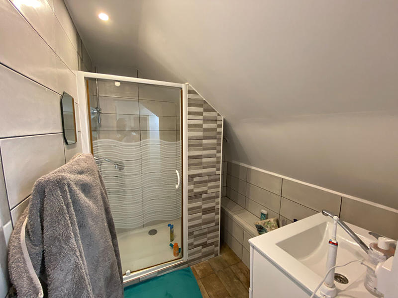 Maison - 95 m² - 4 pièces