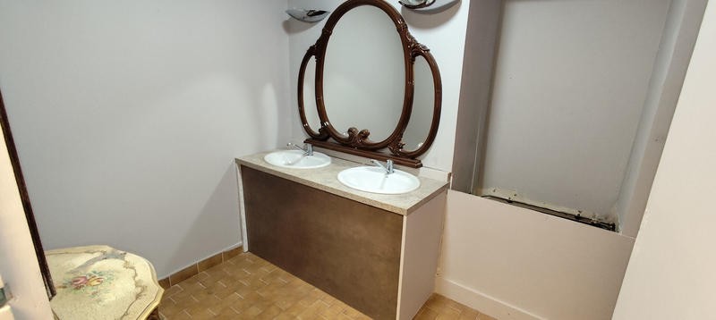 Local commercial - 123 m²