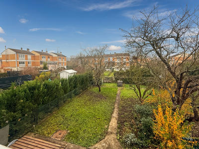 Maison - 91 m² - 5 pièces