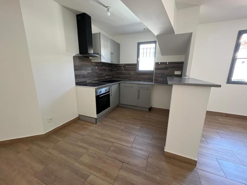 Appartement - 80 m² - 3 pièces